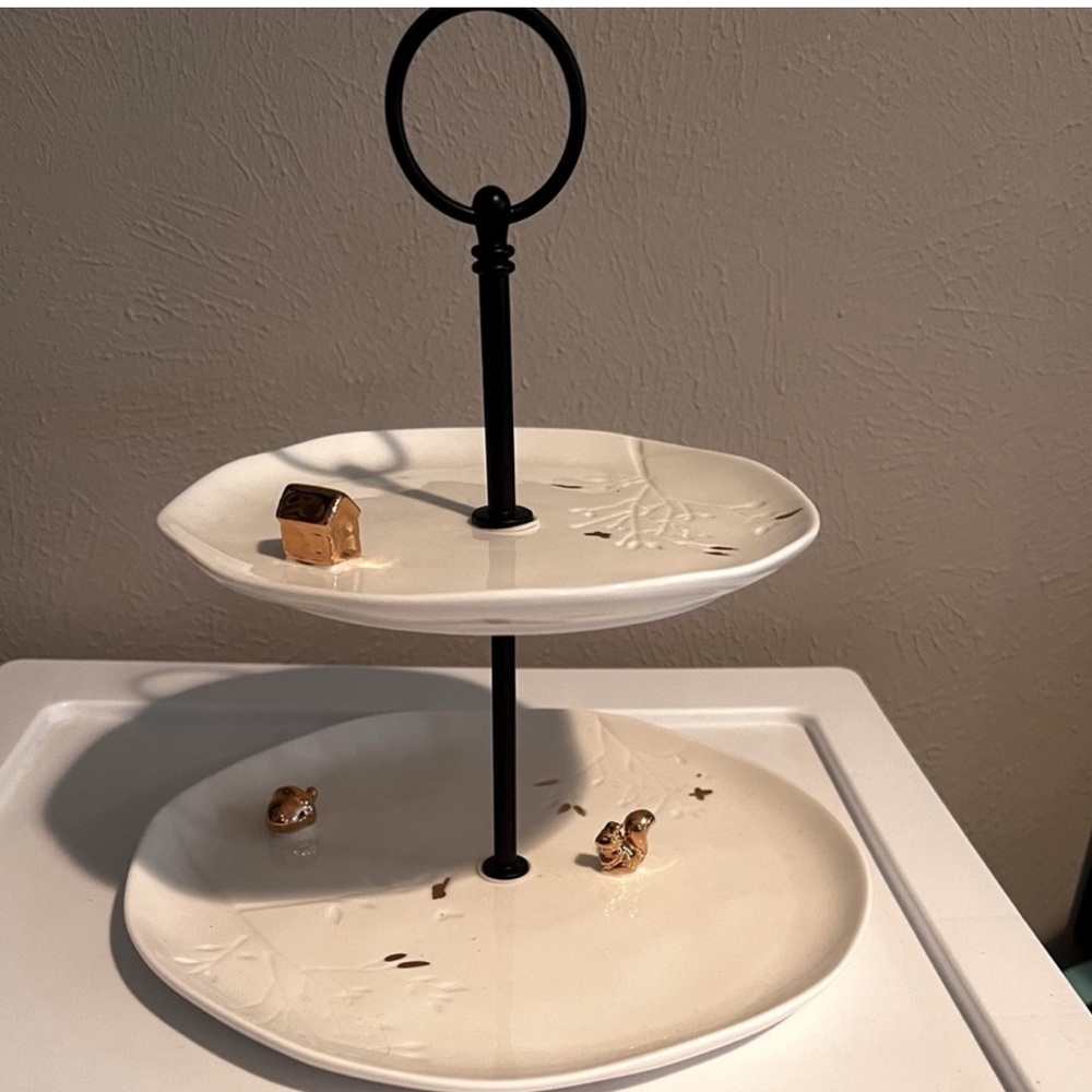 two-tier serving tray by bread & butter - Picture 2 of 9